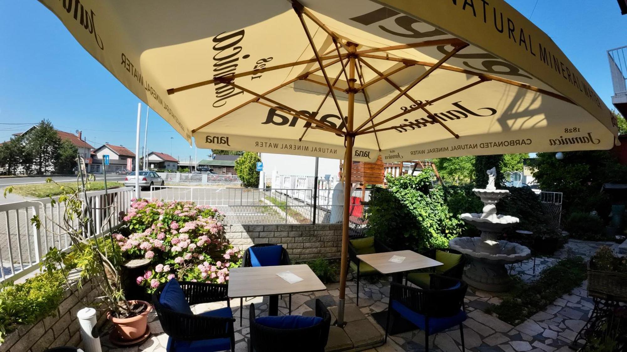 Hotel Martini Zagreb Hotel And Restaurant سيسفيت المظهر الخارجي الصورة